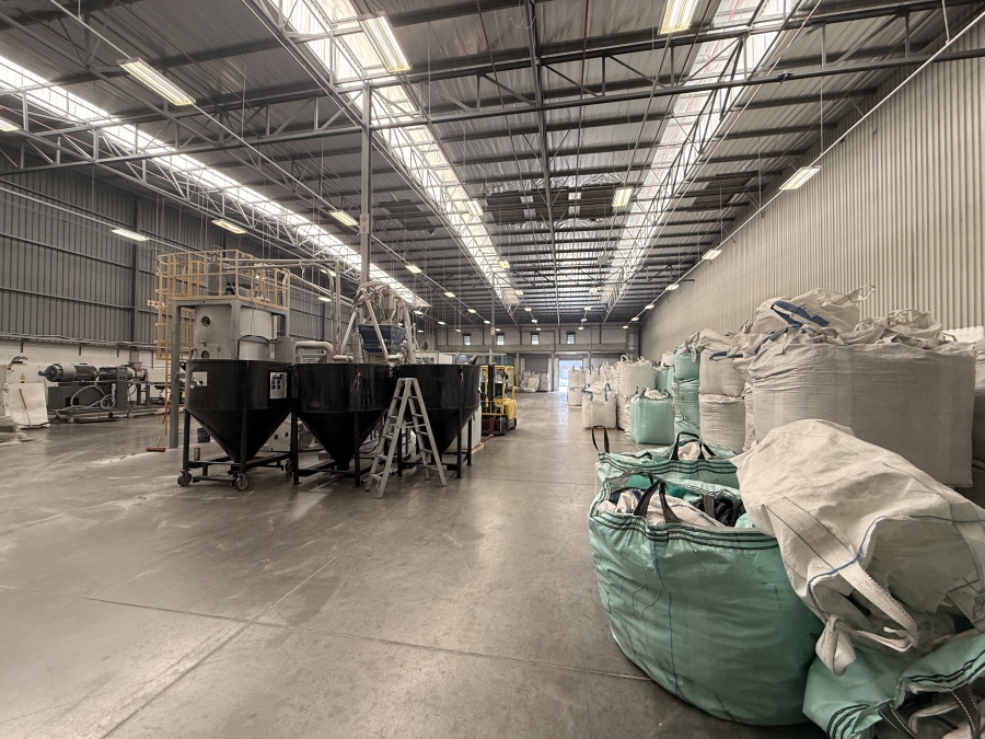 To Let commercial Property for Rent in Blackheath Industrial Western Cape